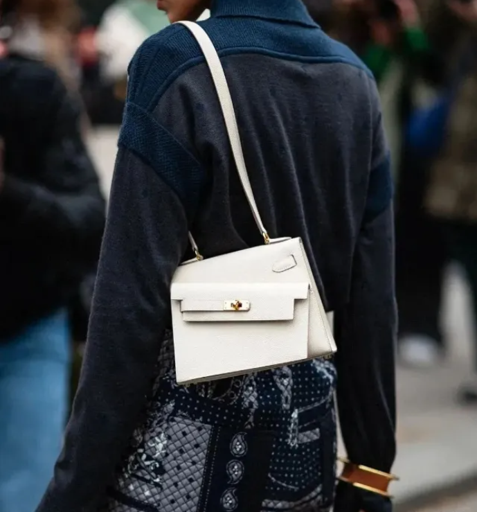 What luxury bags are worth buying at the end of this year (1)